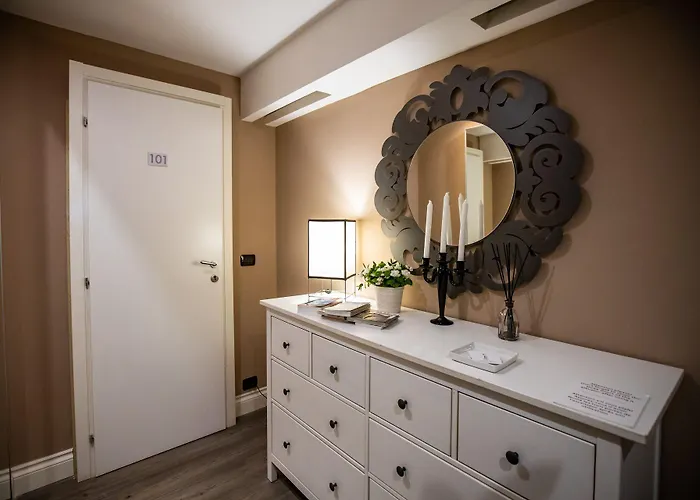 Oda ve Kahvaltı Jb Relais- Campo De' Fiori 4*